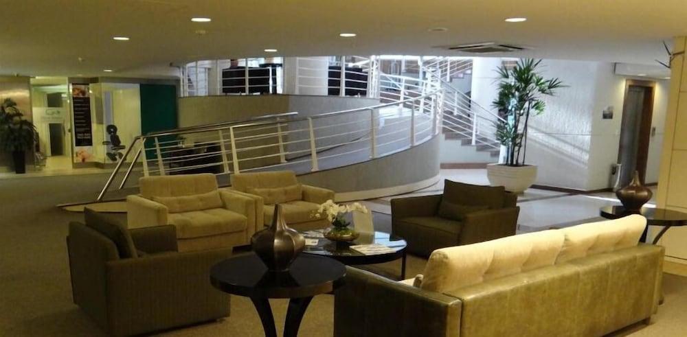 Boulevard Hotel 4*